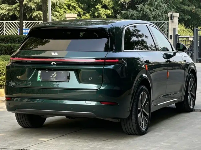 Li Auto L7 — Фото автомобиля 4