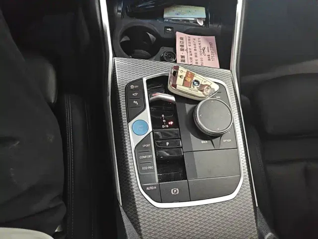 BMW i3 — Фото автомобиля 13
