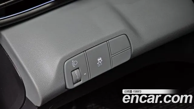 Hyundai AVANTE Новый Avante (CN7) — Фото автомобиля 13