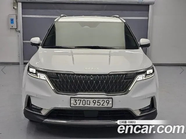 Kia Carnival 4th Gen — Фото автомобиля 2