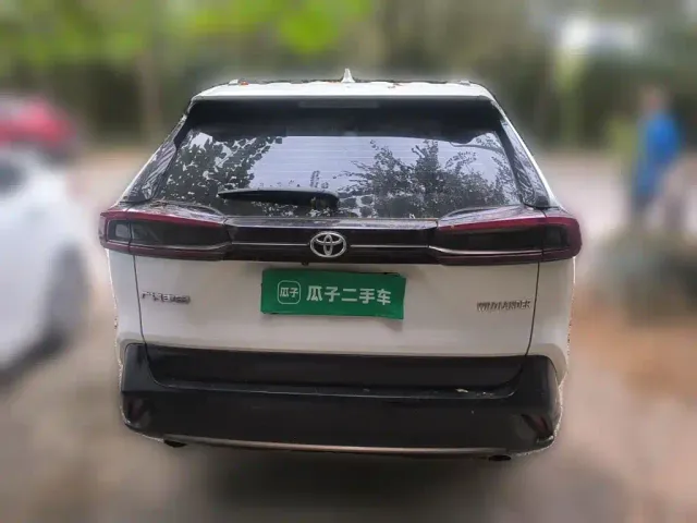 Toyota Wildlander — Фото автомобиля 3