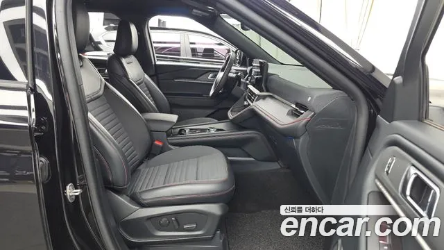 Ford Explorer Explorer 6 поколение 2.3 ST-Line 4WD — Фото автомобиля 11