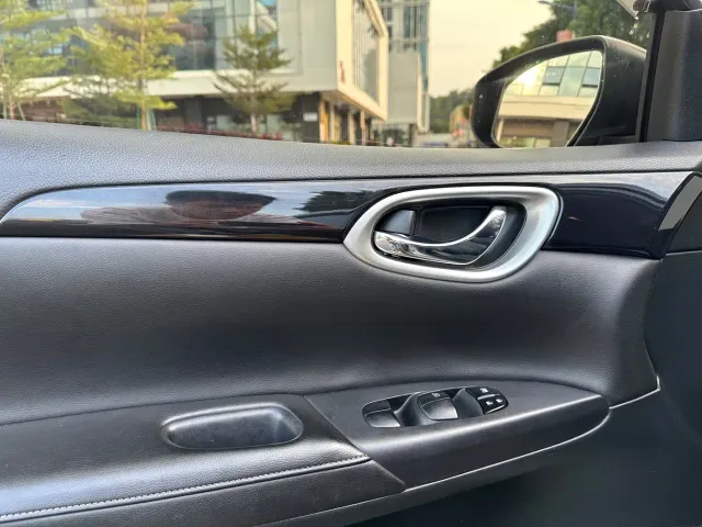 Nissan Sylphy — Фото автомобиля 6