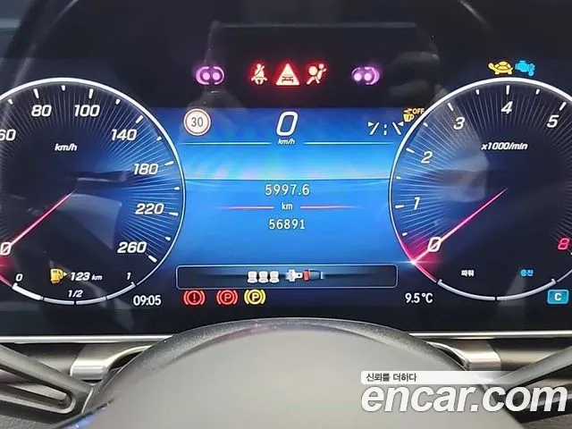Mercedes-Benz S-Class — Фото автомобиля 6