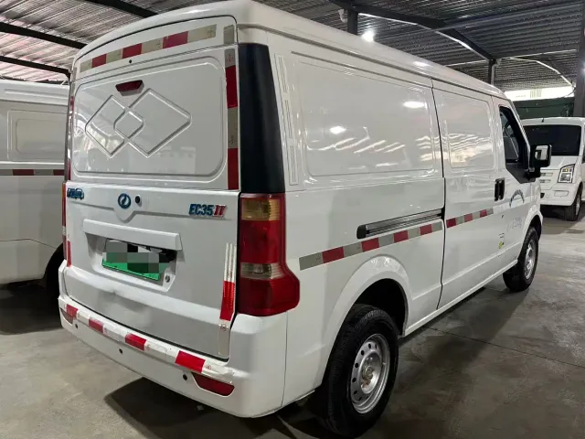 Ruichi New Energy EC35 — Фото автомобиля 6