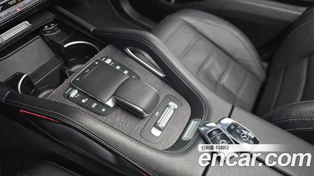 Mercedes-Benz GLS-Class — Фото автомобиля 18