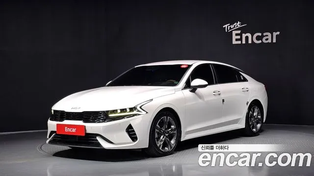 Фотография автомобиля — Kia K5 Generation 3