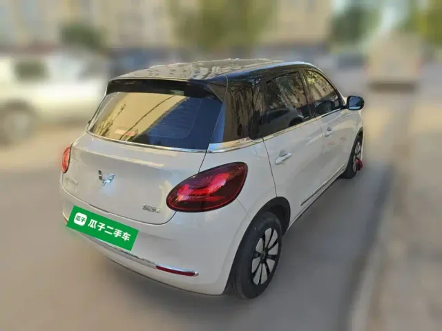 Wuling Bingo — Фото автомобиля 4