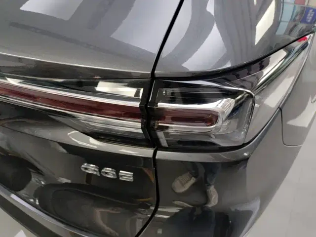 Changan Qiyuan Q05 — Фото автомобиля 7
