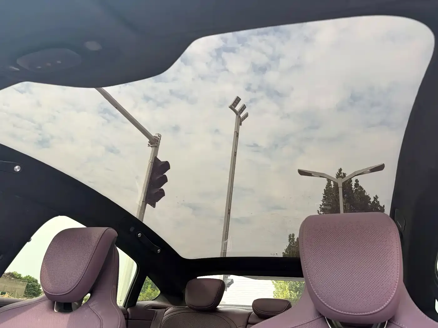 Xiaomi Auto Xiaomi SU7 2024 AWD Extended Range Advanced Smart Driving Max Edition — Фото автомобиля 8