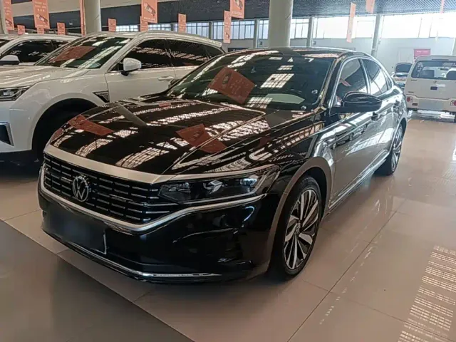 Фотография автомобиля — Volkswagen Passat