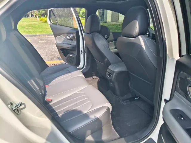 GAC Trumpchi Emkoo — Фото автомобиля 15