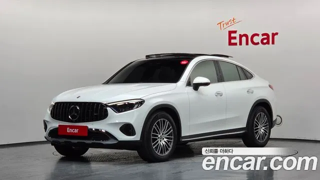 Фотография автомобиля — Mercedes-Benz GLC-Class