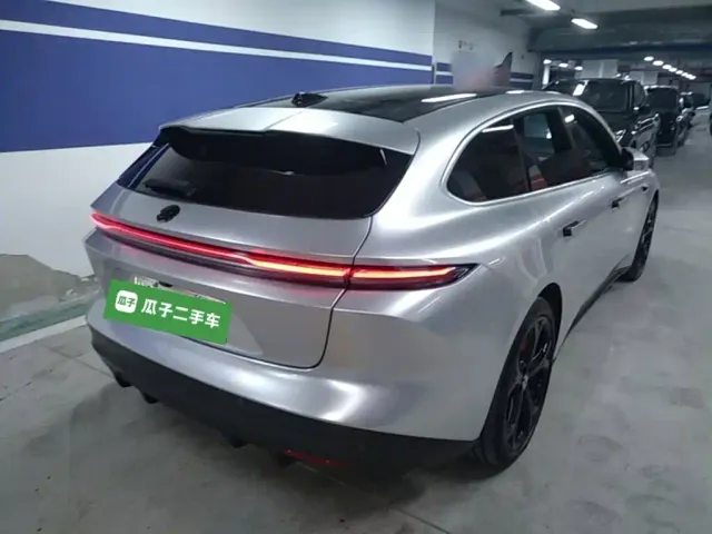 Nio ET5 Touring — Фото автомобиля 6