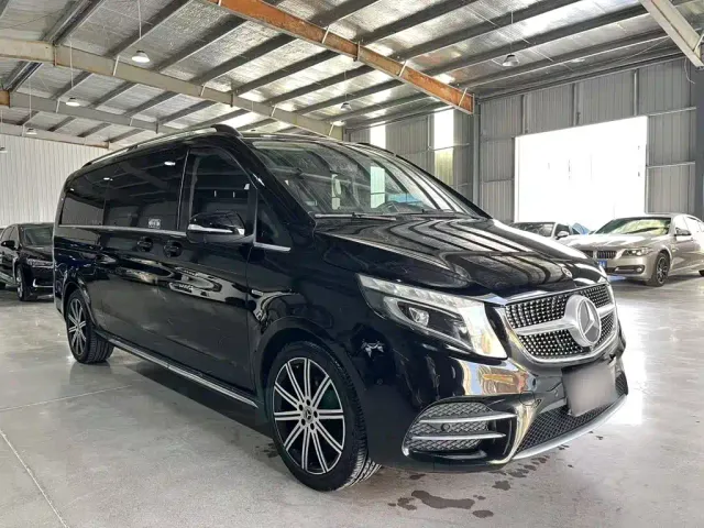 Mercedes-Benz V-Class — Фото автомобиля 3