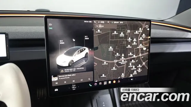 Tesla Model 3 — Фото автомобиля 10
