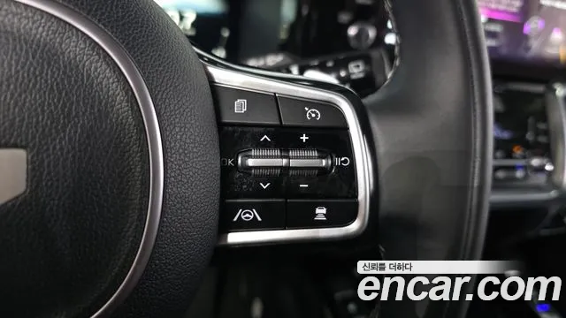 Kia Sorento Sorento 4-е поколение Бензин 2.5T 2WD — Фото автомобиля 29