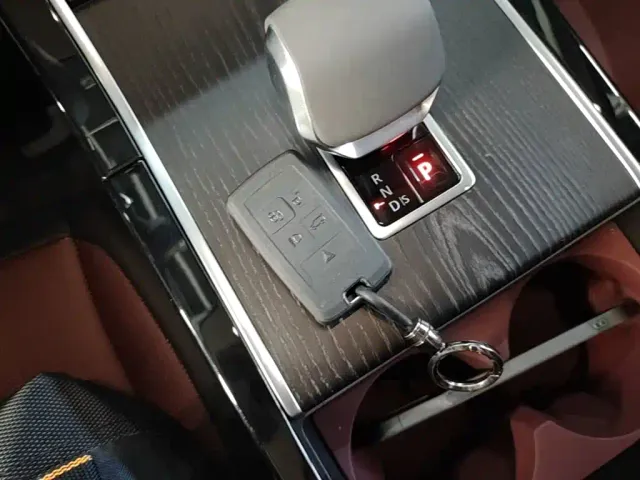 Land Rover Range Rover Evoque — Фото автомобиля 8