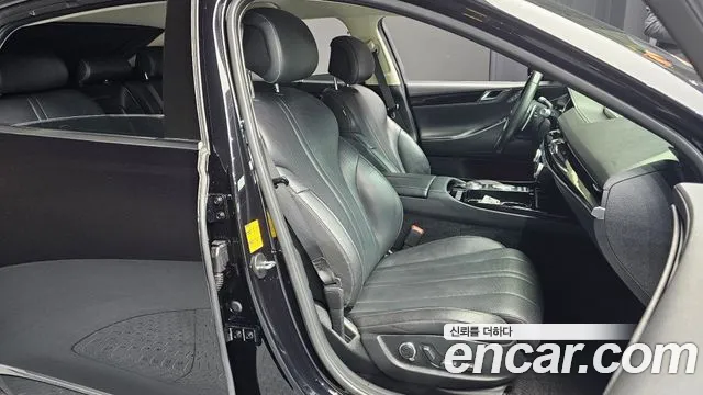 Genesis G80 Бензин 3.5 турбо AWD — Фото автомобиля 25