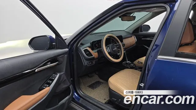 Kia Seltos Бензин 1.6 турбо 2WD — Фото автомобиля 10
