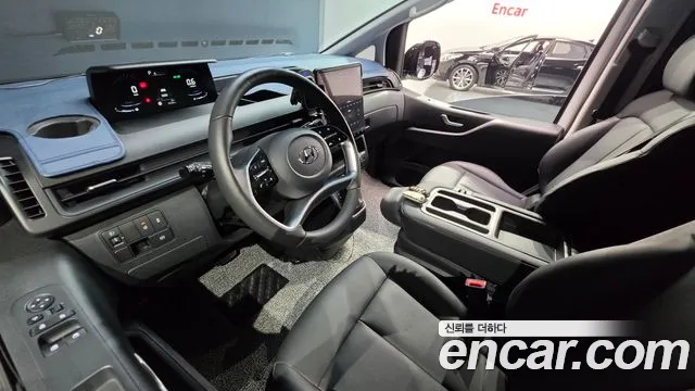 Hyundai Staria Staria — Фото автомобиля 7