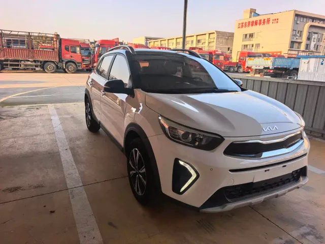 Kia KX1 — Фото автомобиля 3