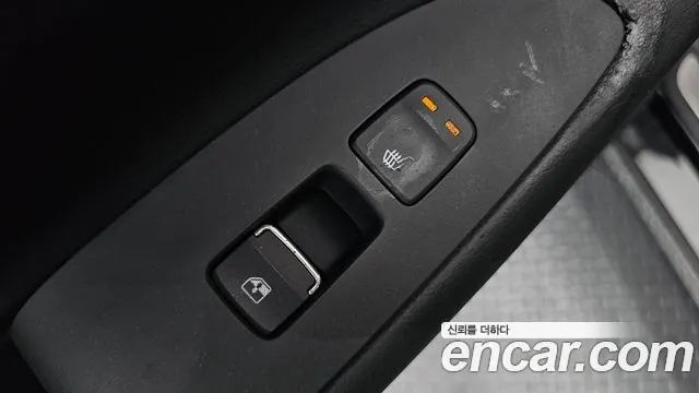 Hyundai Grandeur Новый Grandeur IG 3.0 LPi (Для проката) — Фото автомобиля 21