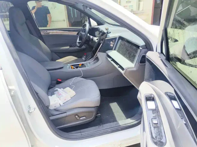 Geely Galaxy L7 — Фото автомобиля 10