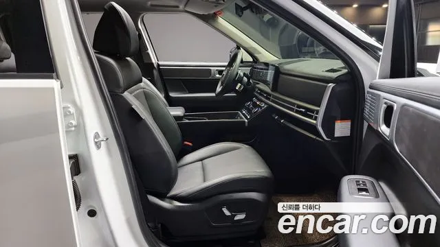 Hyundai Santafe — Фото автомобиля 10