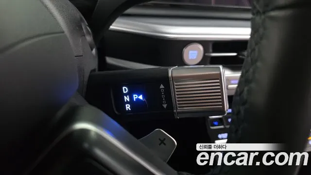 Hyundai Grandeur GN7 — Фото автомобиля 12