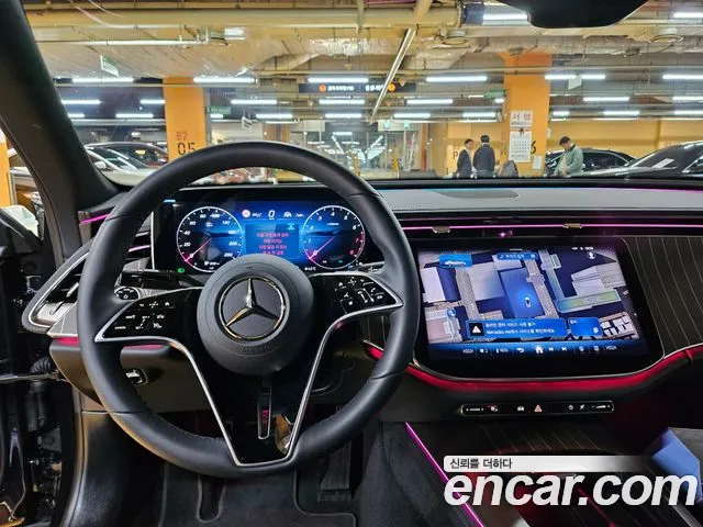 Mercedes-Benz E-Class E-класс W214 E300 4MATIC Exclusive — Фото автомобиля 12
