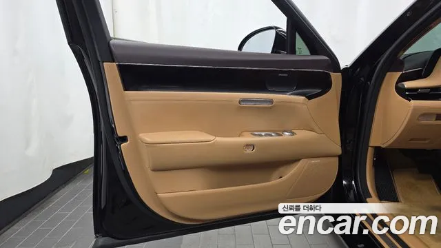 Genesis G90 RS4 — Фото автомобиля 13