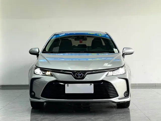 Toyota Corolla — Фото автомобиля 2