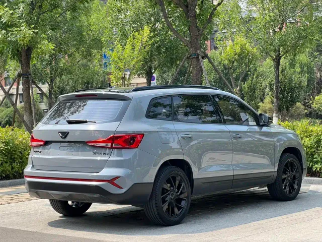Jetta VS7 — Фото автомобиля 8