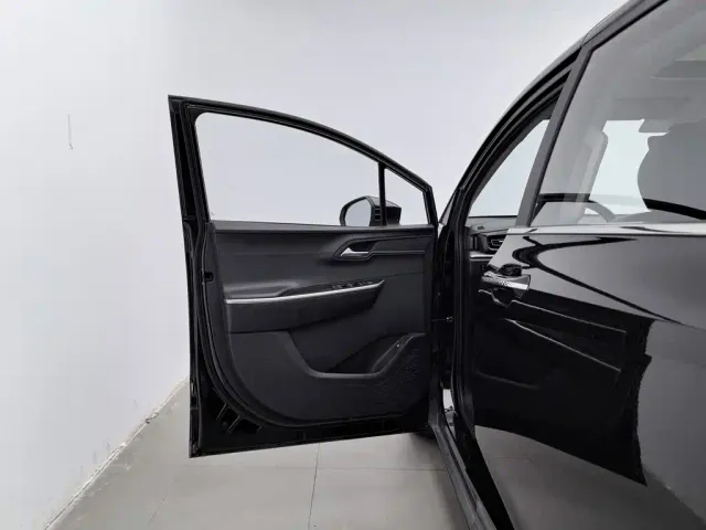 Hyundai Custo — Фото автомобиля 8