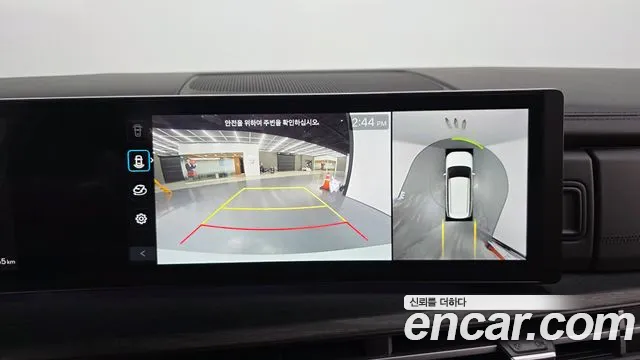 Hyundai Santafe Santa Fe (MX5) Бензин 2.5T 2WD — Фото автомобиля 16