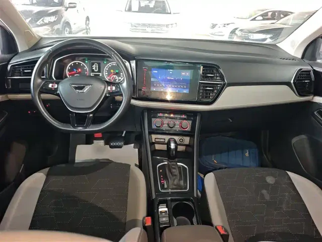 Jetta VS7 — Фото автомобиля 9