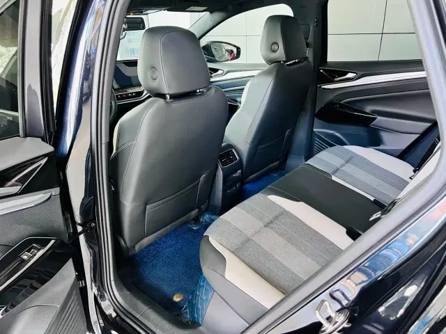 Volkswagen ID.4 Crozz — Фото автомобиля 11