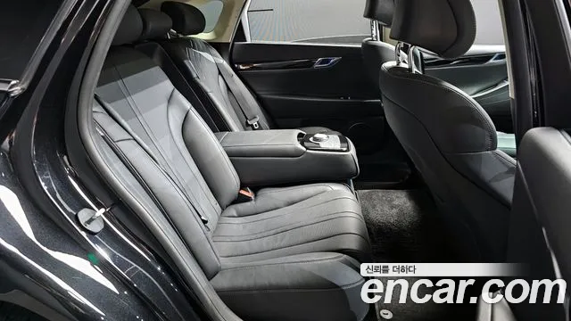 Genesis G80 Бензин 2.5 турбо AWD — Фото автомобиля 5