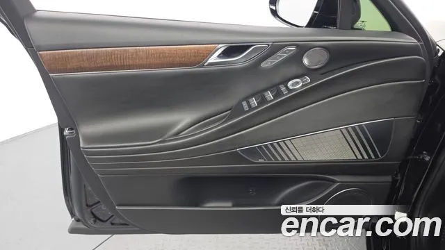 Genesis G80 Бензин 3.5 турбо AWD — Фото автомобиля 21