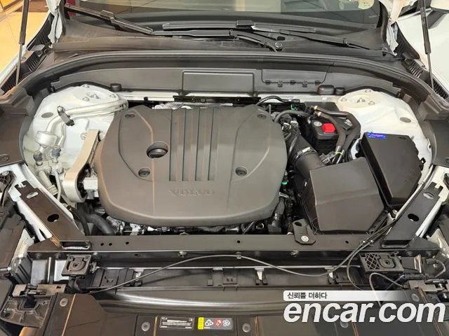 Volvo XC60 Generation 2 — Фото автомобиля 6
