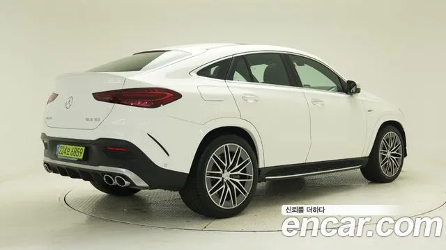 Mercedes-Benz GLE-Class — Фото автомобиля 2