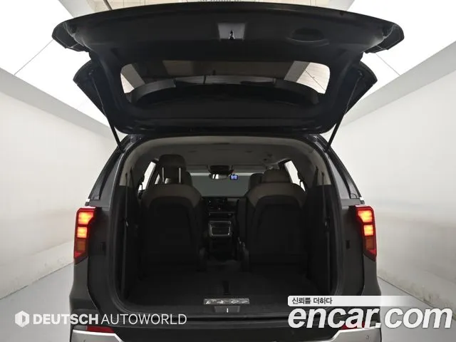 Kia Carnival 4th Gen — Фото автомобиля 18