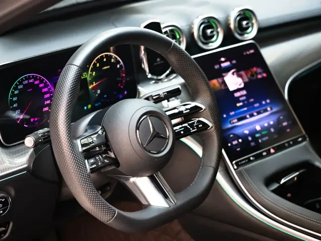 Mercedes-Benz C-Class — Фото автомобиля 5
