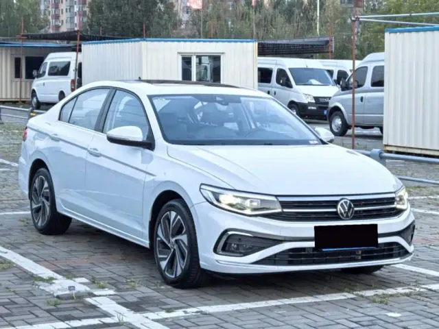 Volkswagen Bora — Фото автомобиля 3