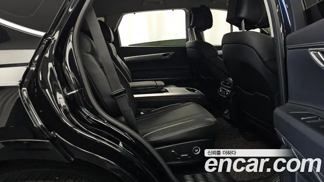 Genesis GV80 — Фото автомобиля 18
