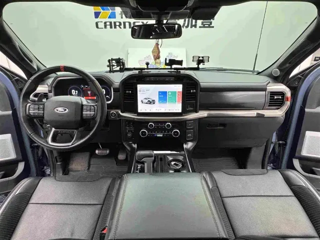 Ford F-150 Raptor — Фото автомобиля 11