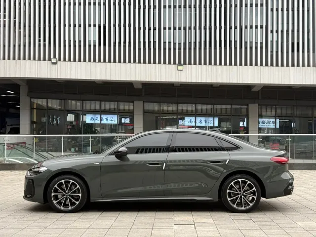 Audi A5L — Фото автомобиля 7