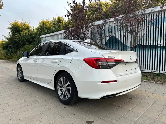 Honda Civic — Фото автомобиля 8