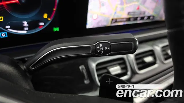 Mercedes-Benz GLE-Class — Фото автомобиля 12